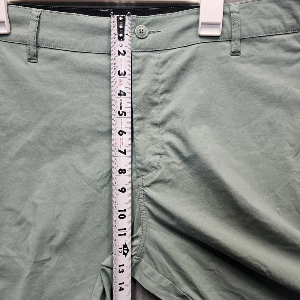 Marsh Wear Mens Size 38 Performance Fishing Shorts Sage Green Nylon Stretch